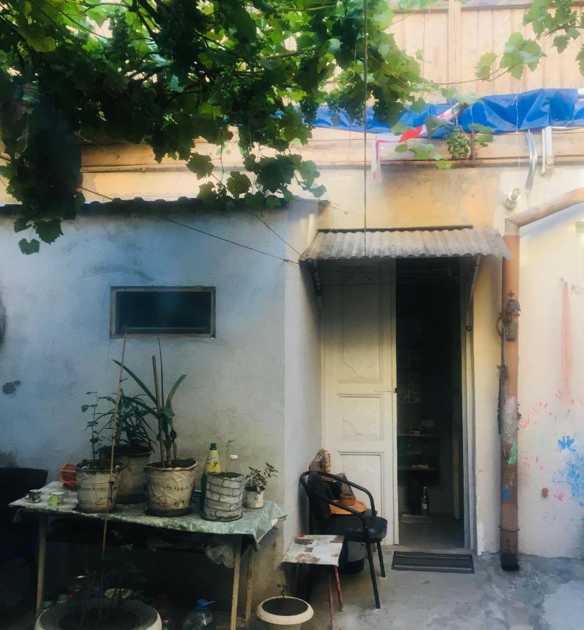 Old City - Cosy Studio Near Sulphur Baths Tbilisi Buitenkant foto